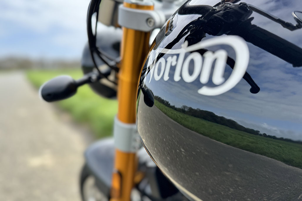 Get An Up-close Look At The Norton Commando 961 Sp