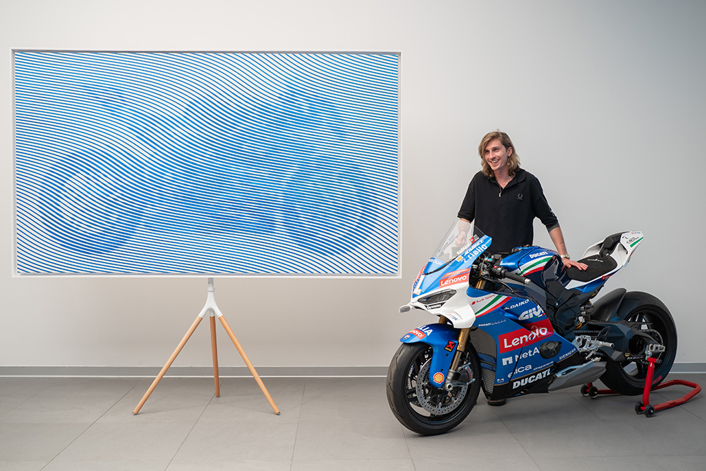 The Panigale V4 Tricolore Italia Inspires A Work Of Art By Italian Artist Andrea Crespi