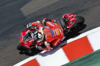 Motoamerica: Herrin Crashes, Still Nabs Provisional Pole In Friday Superbike Action
