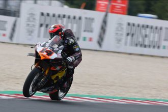 Worldsbk: Lowes Leads The Way On Opening Day At Balaton Park