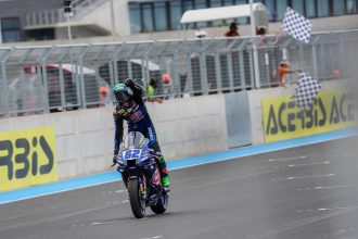 Worldssp: Magnificent Manzi Dominates
