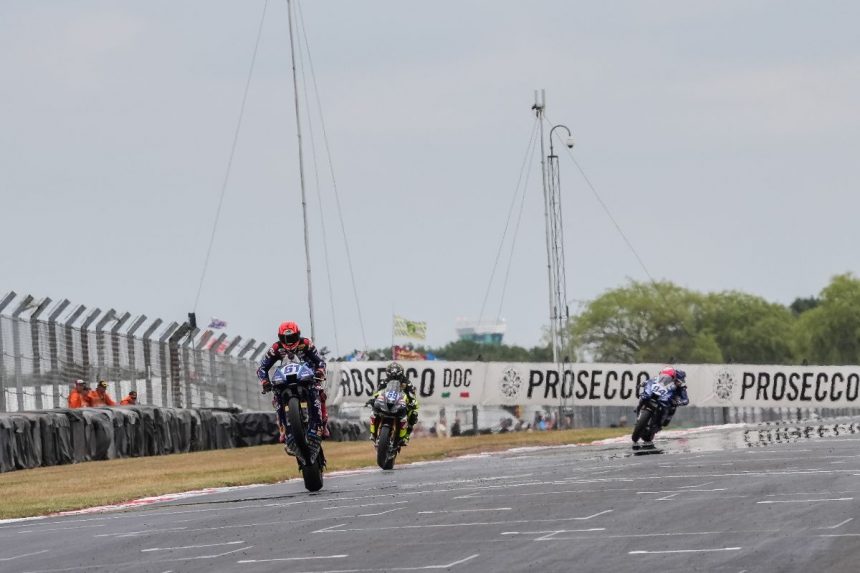 Worldssp: Oncu Wins As Manzi Limits The Damage